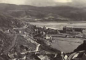 Lovely Large Home 10 Minute Walk to Barmouth Beach