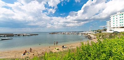 BlueMarine Apartment