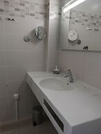 Moodz Hotel