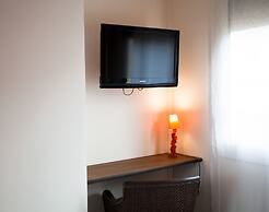 Moodz Hotel