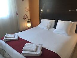 Moodz Hotel