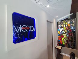 Moodz Hotel