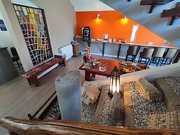 Moodz Hotel