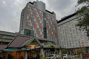 HARRIS Hotel & Conventions Solo