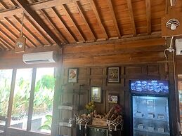 Kampung Lawasan Heritage Cottage