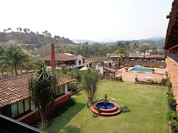 Hotel Campestre Hacienda Caracha