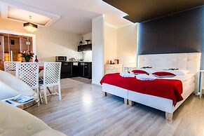Apartamenty hoteLOVE pod Debami