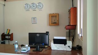 United Motel Entebbe