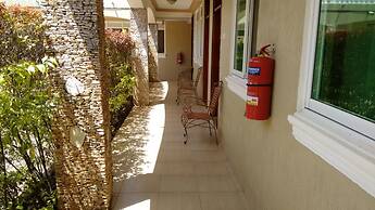 United Motel Entebbe