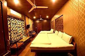 Hotel Gorbandh Mount Abu