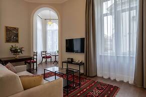 Tiflis Opera Aparthotel