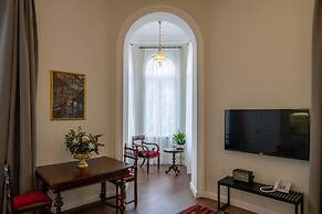 Tiflis Opera Aparthotel