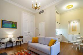 Tiflis Opera Aparthotel