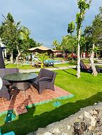 Cabilao Sunset Dive & Beach Resort