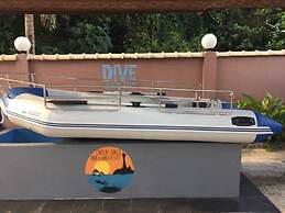 Cabilao Sunset Dive & Beach Resort