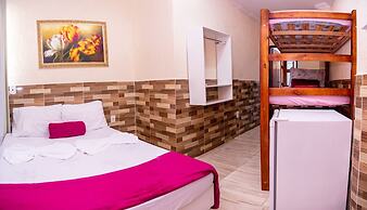 Dona Rosa Private Suites