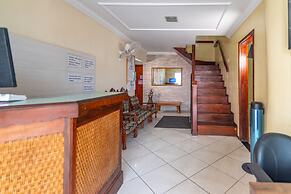 Dona Rosa Private Suites