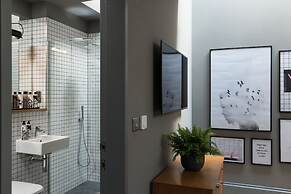 Hiding Space - Trim Street Apartments