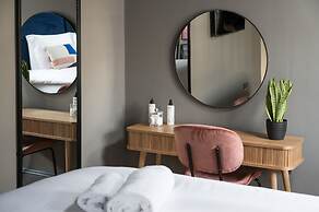 Hiding Space - Trim Street Apartments