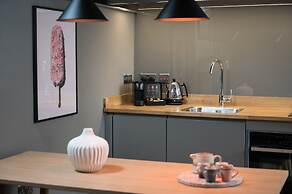 Hiding Space - Trim Street Apartments