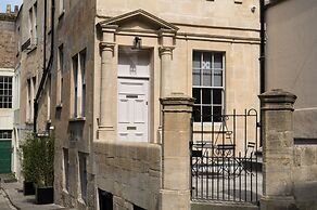 Hiding Space - Trim Street Apartments