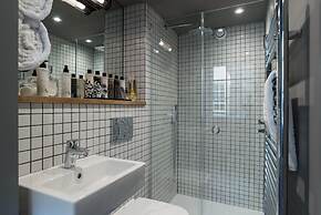 Hiding Space - Trim Street Apartments