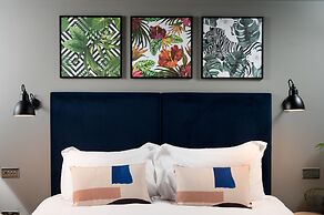 Hiding Space - Trim Street Apartments