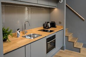 Hiding Space - Trim Street Apartments