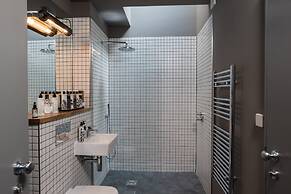 Hiding Space - Trim Street Apartments