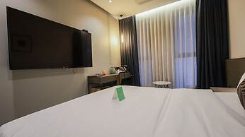 Bundang (Seohyeon) Business Hotel Kind-KYND