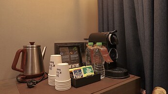 Bundang (Seohyeon) Business Hotel Kind-KYND