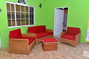 Takuma Boutique Hotel Rooms & Suites Jamaica