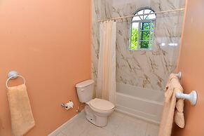 Takuma Boutique Hotel Rooms & Suites Jamaica