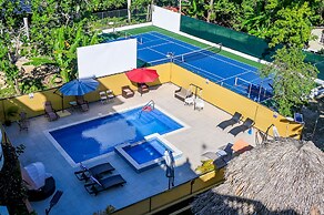 Takuma Boutique Hotel Rooms & Suites Jamaica