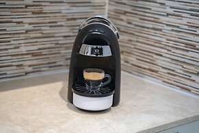 YalaRent Sunora 3BR APT - Families only