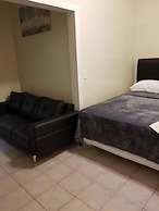 Pads on Pasadena Ave