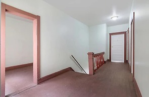 Pads on Pasadena Ave