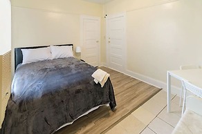 Pads on Pasadena Ave