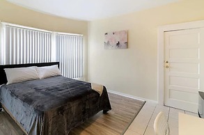 Pads on Pasadena Ave