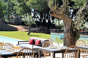 Amantes Villas and Suites