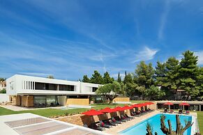 Amantes Villas and Suites