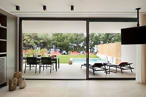 Amantes Villas and Suites