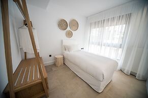 Amantes Villas and Suites