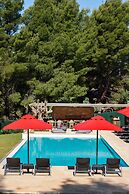 Amantes Villas and Suites