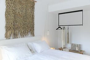 Amantes Villas and Suites