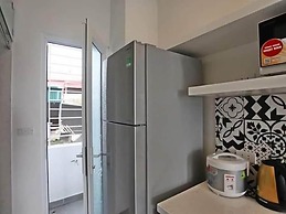 Hanoi Home 2 - Lake view Apartment