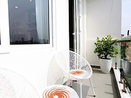 Hanoi Home 2 - Lake view Apartment