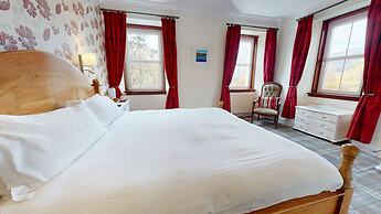 Rowan Tree Country Hotel