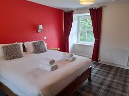 Rowan Tree Country Hotel