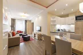 Silver Crown Hotel & Residence